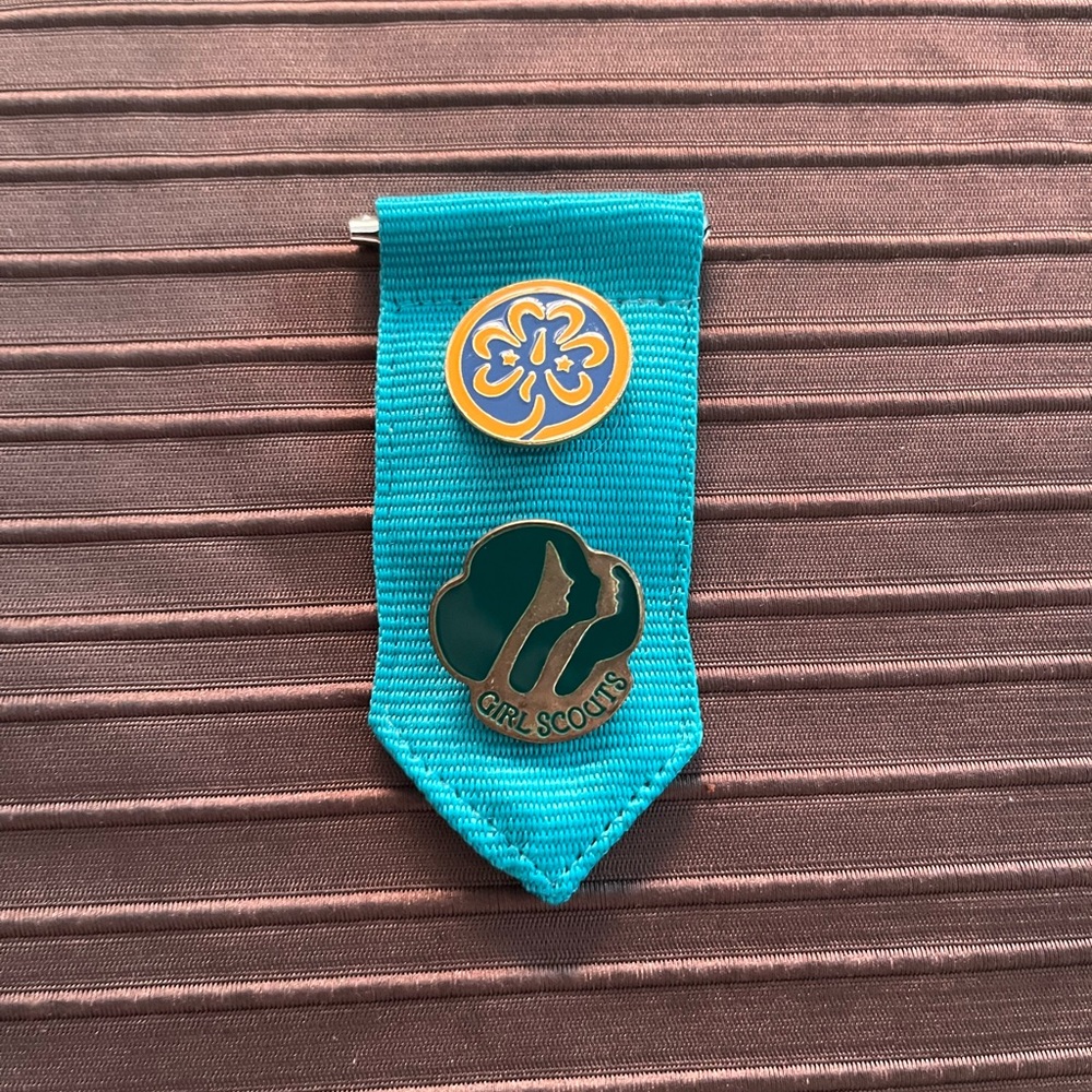 Girl Scout Insignia tab, World Trefoil pin, Girl Scout Membership pin.